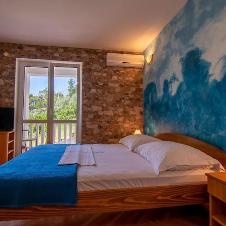 Apartmani Petracie Drvenik  Exteriör bild