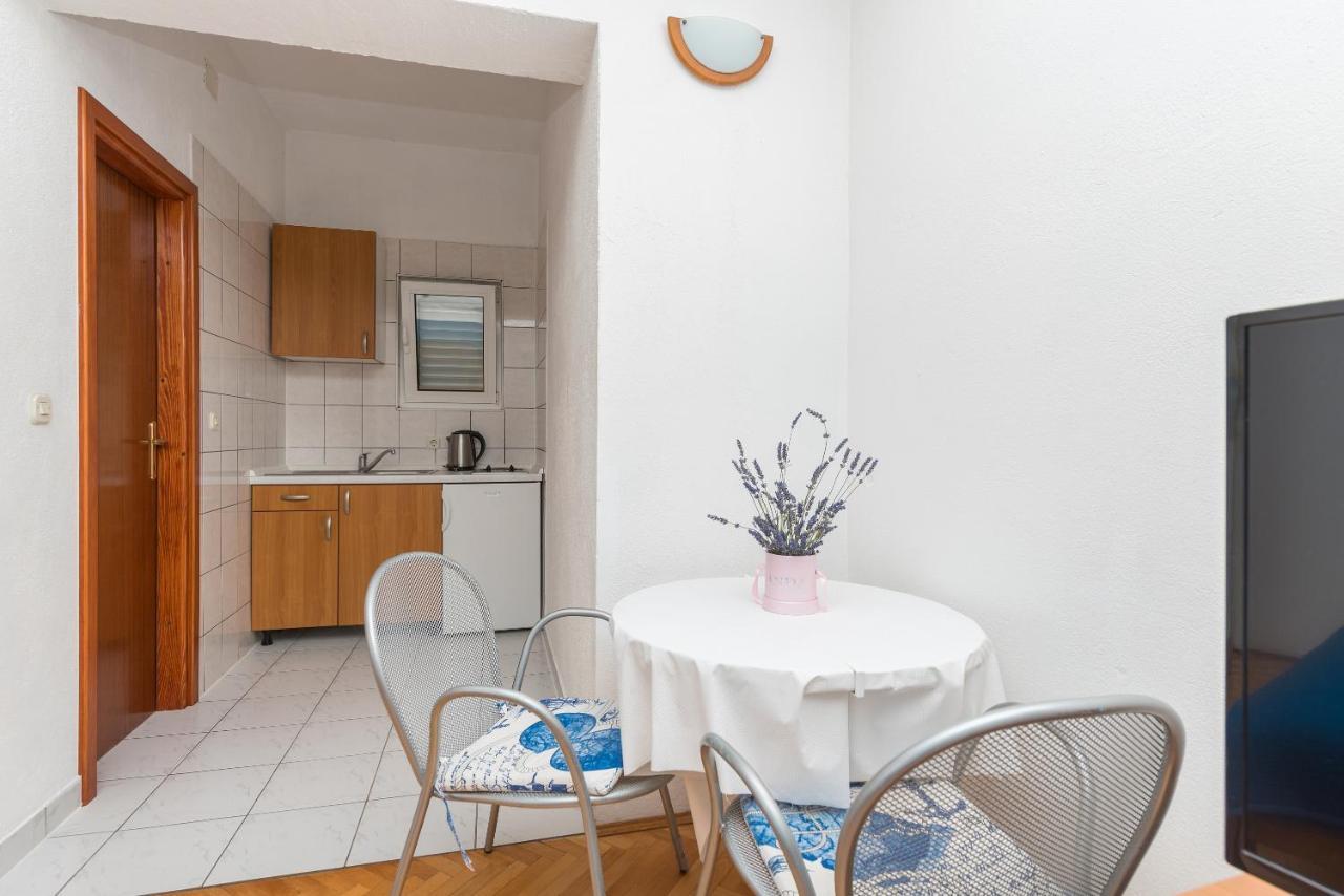 Apartmani Petracie Drvenik  Exteriör bild