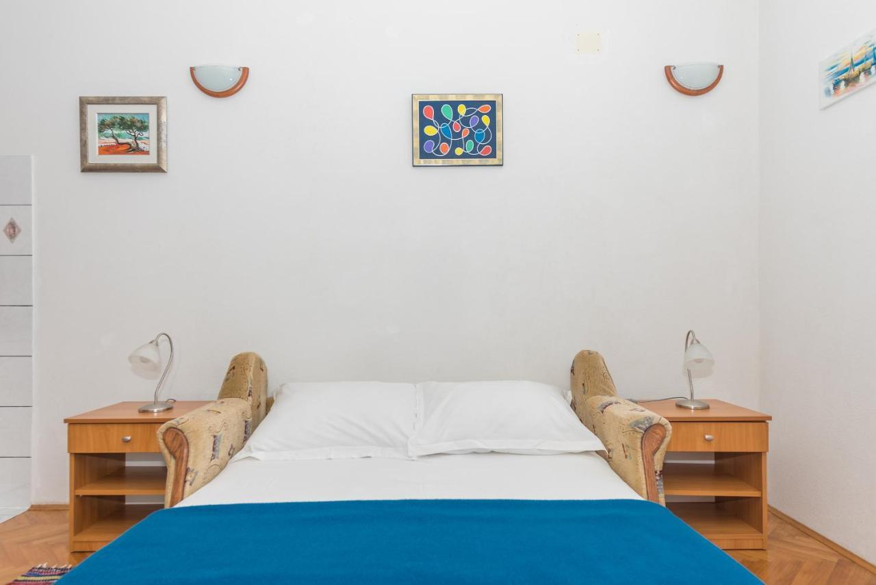 Apartmani Petracie Drvenik  Exteriör bild