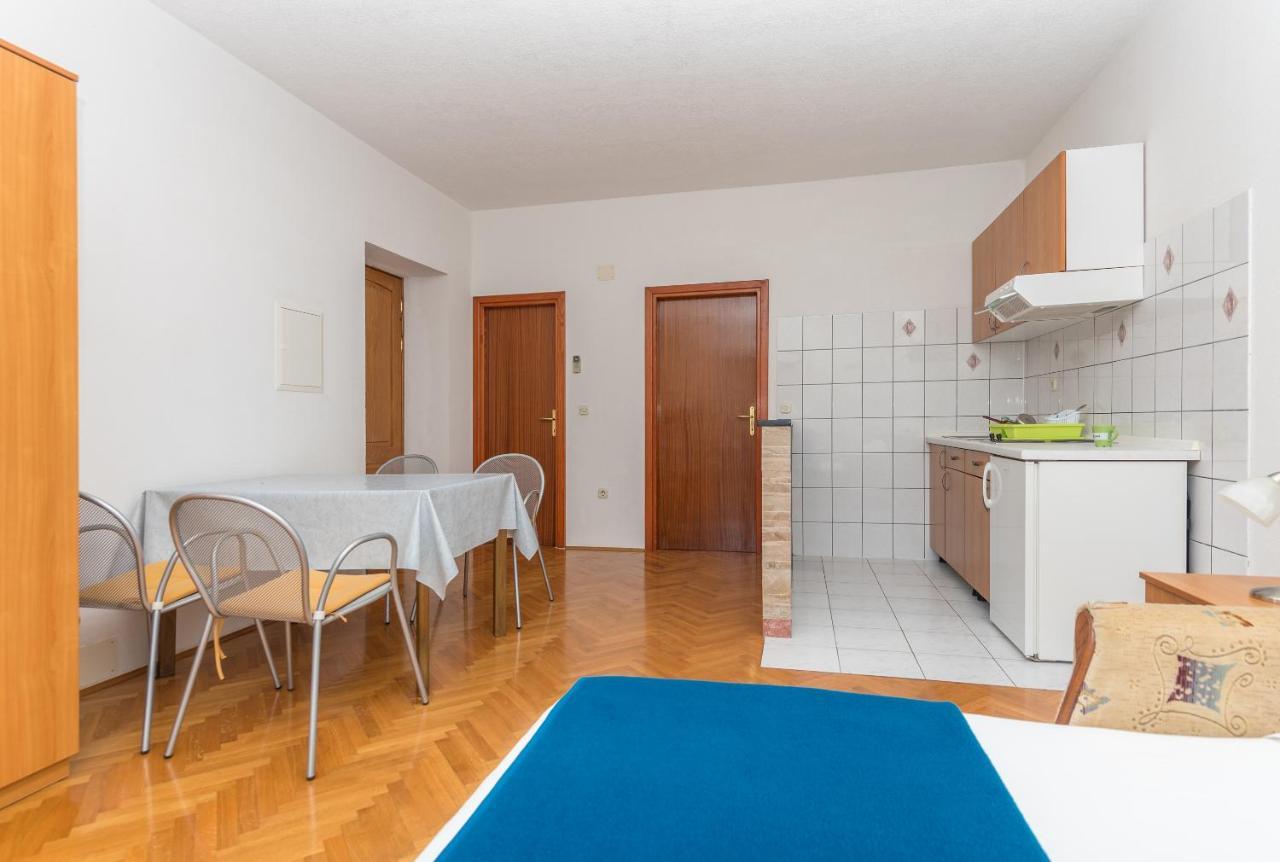 Apartmani Petracie Drvenik  Exteriör bild
